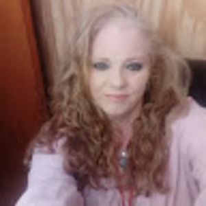 Meet your Posher, Lauri